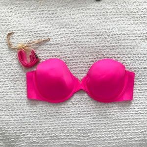 Victoria Secret strapless bra